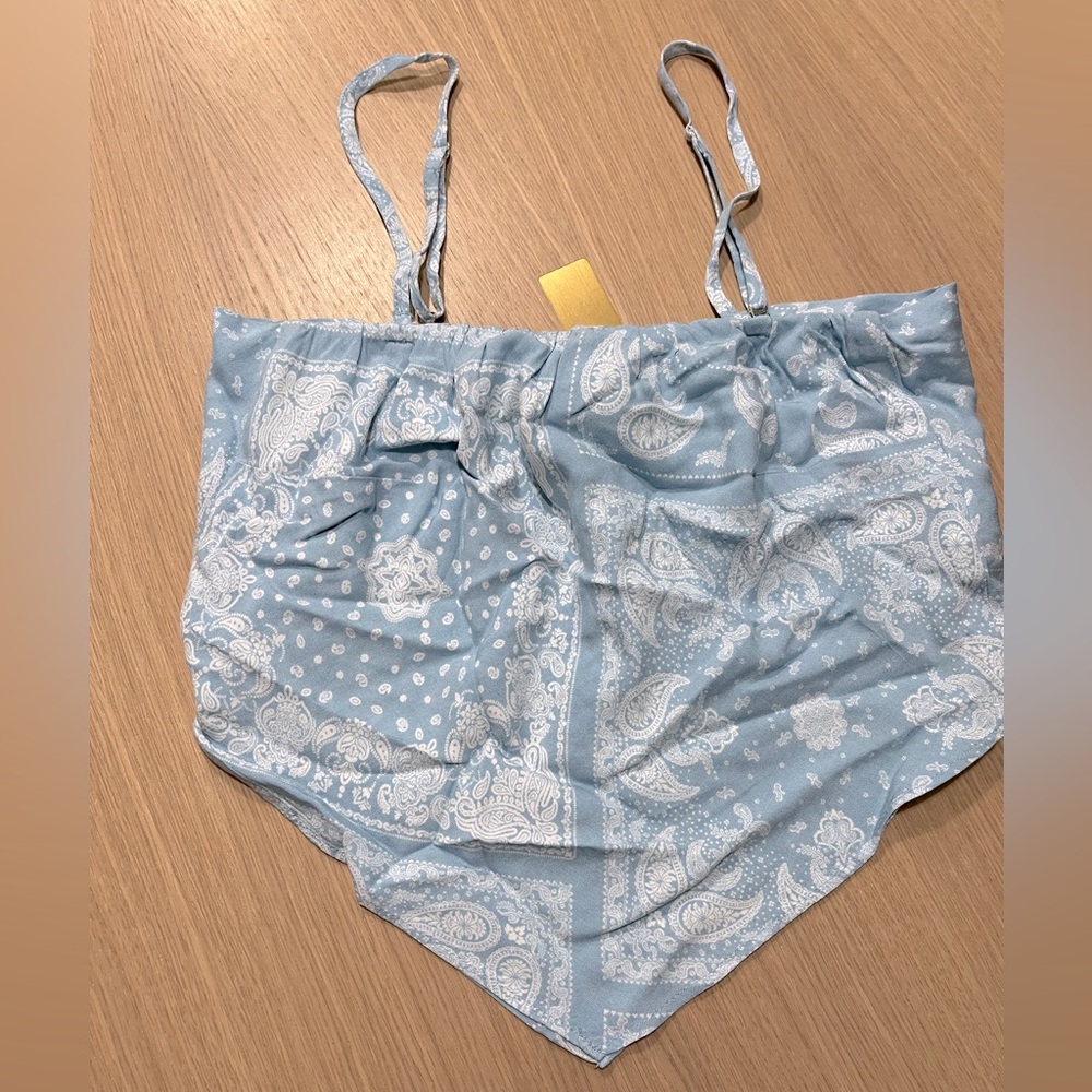 Wild Fable handkerchief tie back crop. Paisley pattern. Size small